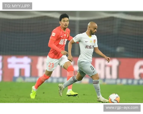 阿斯纳维边卫表现亮眼，印尼队防线迎来新核心