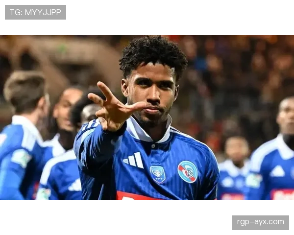 恩佐持续提升防守能力,助力球队取得关键胜利 恩佐持续提升防守能力,助力球队取得关键胜利